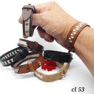 Pulsera brazalete de cuero