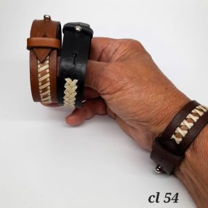 pulsera brazalete de cuero
