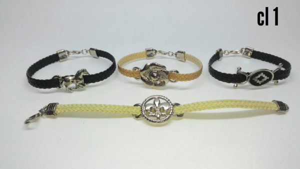 Pulsera trenzada en cuero